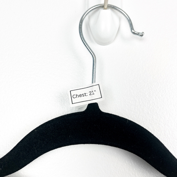 Luna Short Sleeve Tee with V Neck and Floral Embroidery - Picture 9 of 9